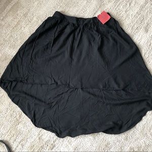 Mossimo high-low skirt - NWT -Large